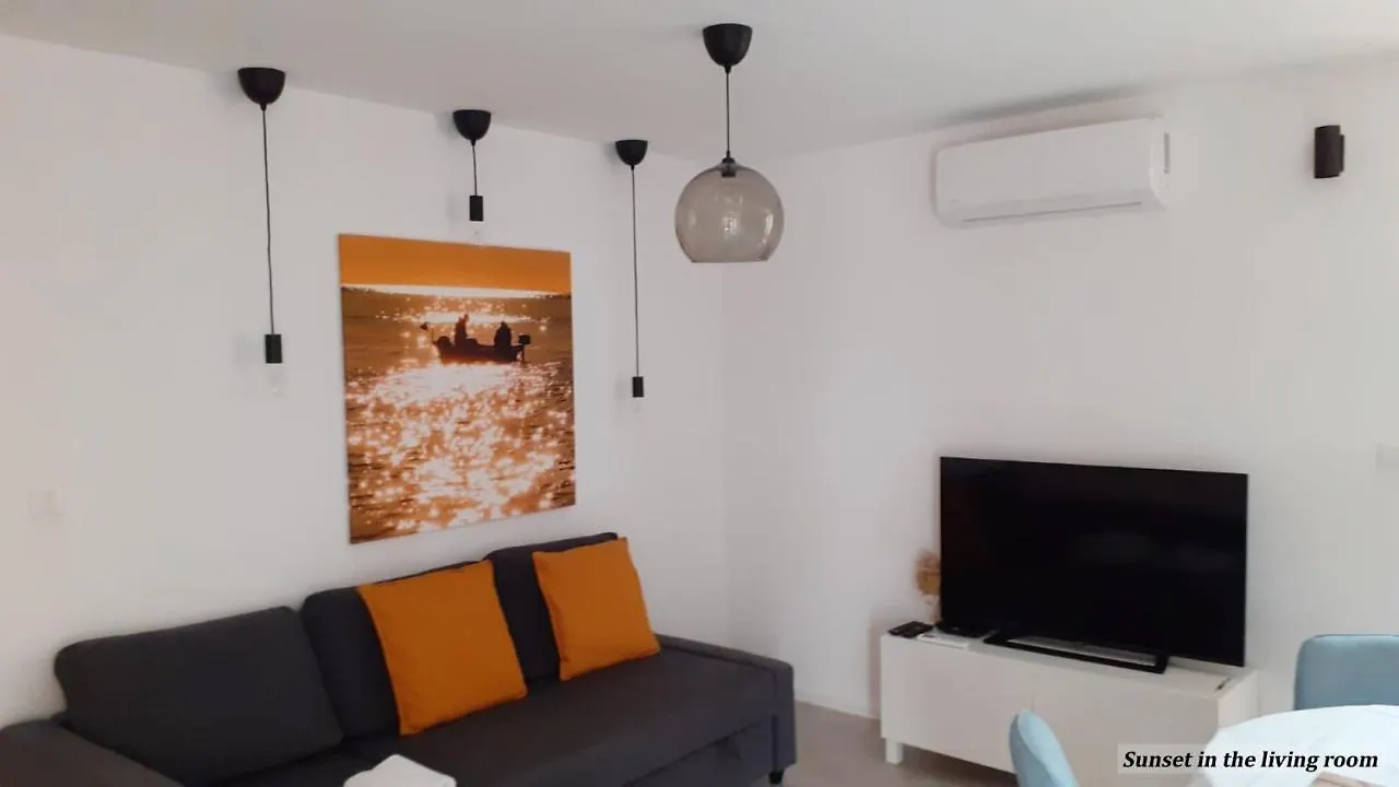 Charming Apartment Petrus **** Trogir