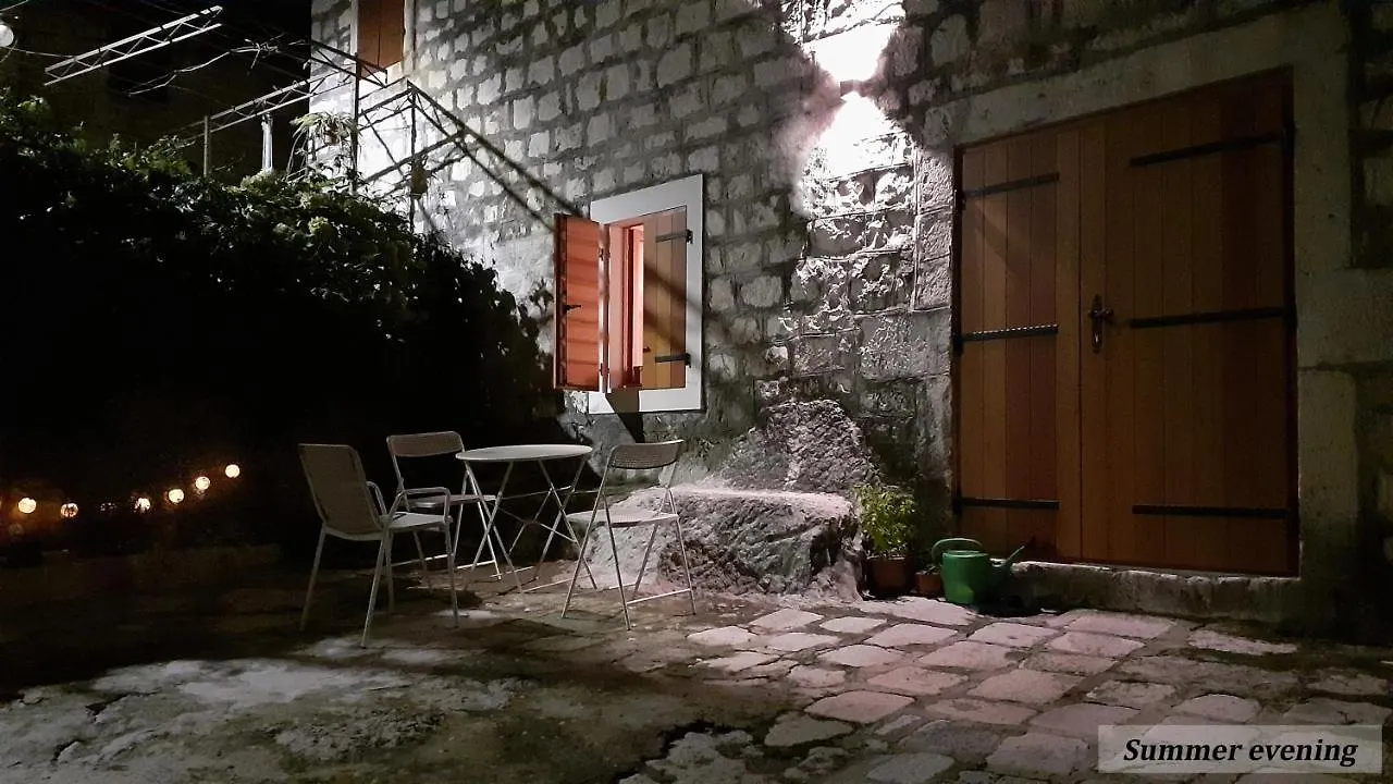 Charming Apartment Petrus **** Trogir