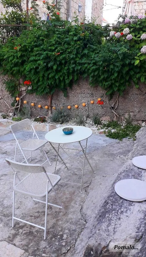 Charming Apartment Petrus **** Trogir